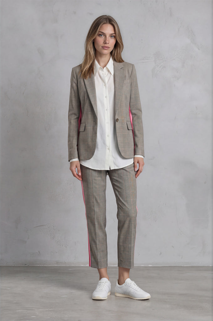 Maya Blazer Plaid - with stripe