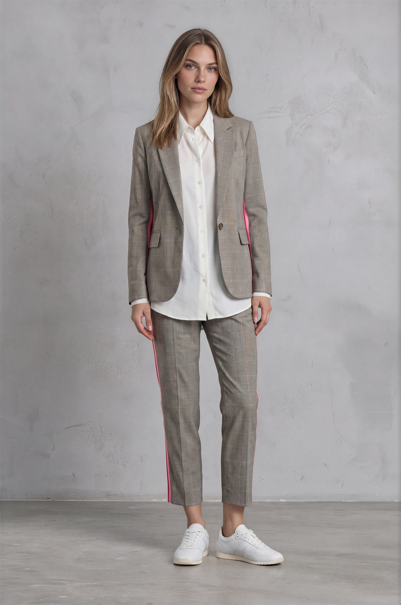 Maya Blazer Plaid - with stripe