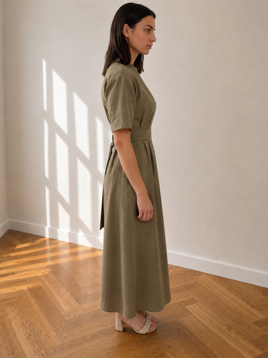 CHICA DRESS KHAKI