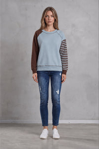 Contrast Sweat - Blue