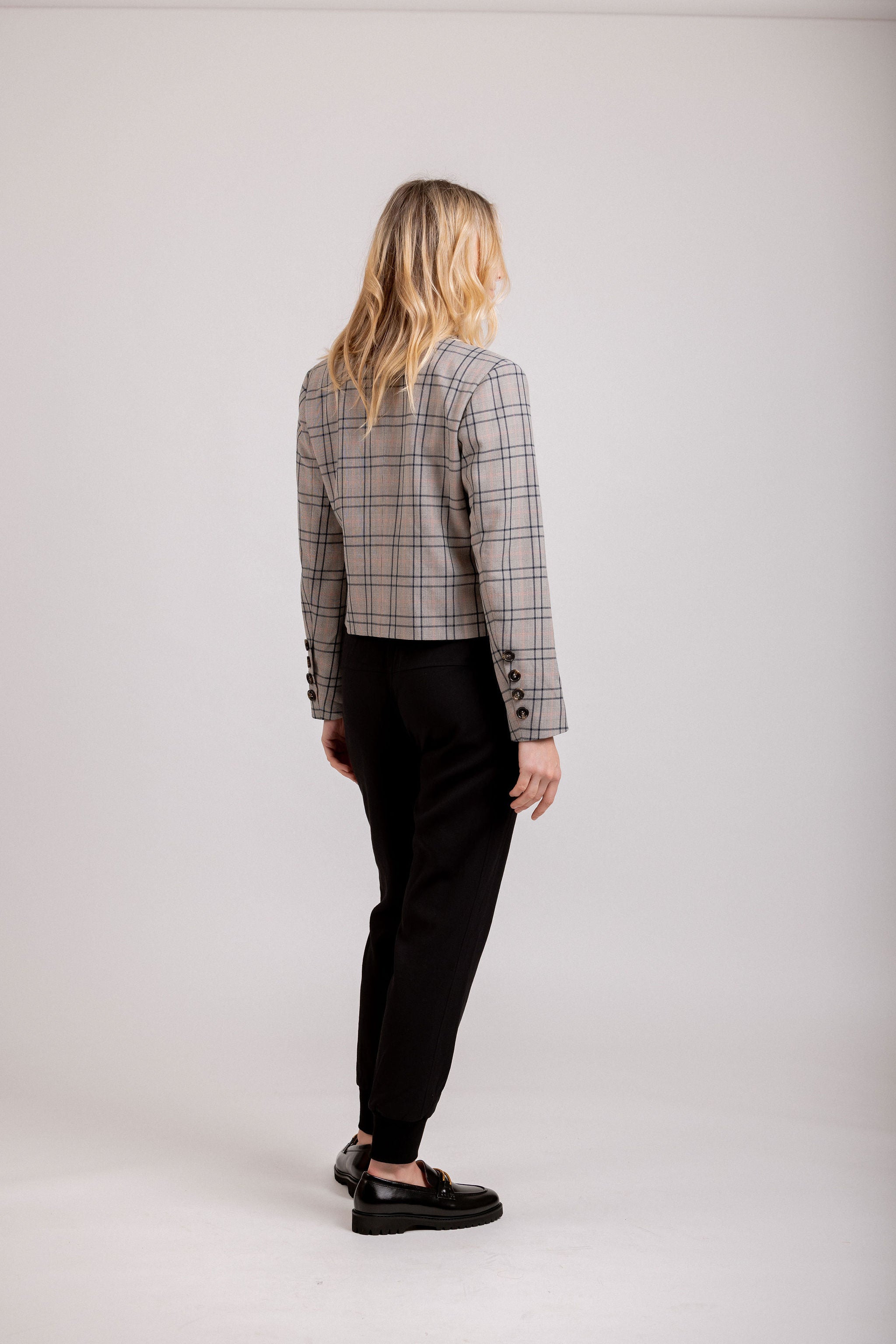 Contessa Blazer