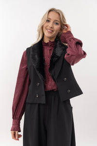 Greta jacket with removable faux fur collar