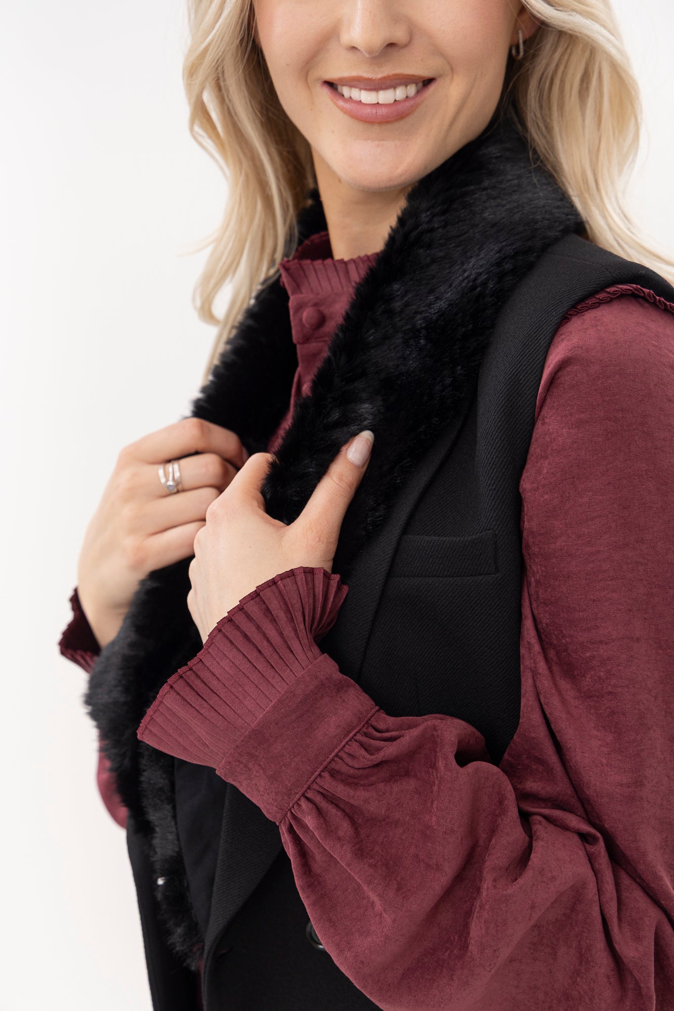 Greta jacket with removable faux fur collar