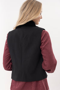 Greta jacket with removable faux fur collar