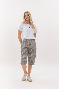 Leopard Barrel short