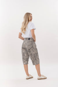 Leopard Barrel short