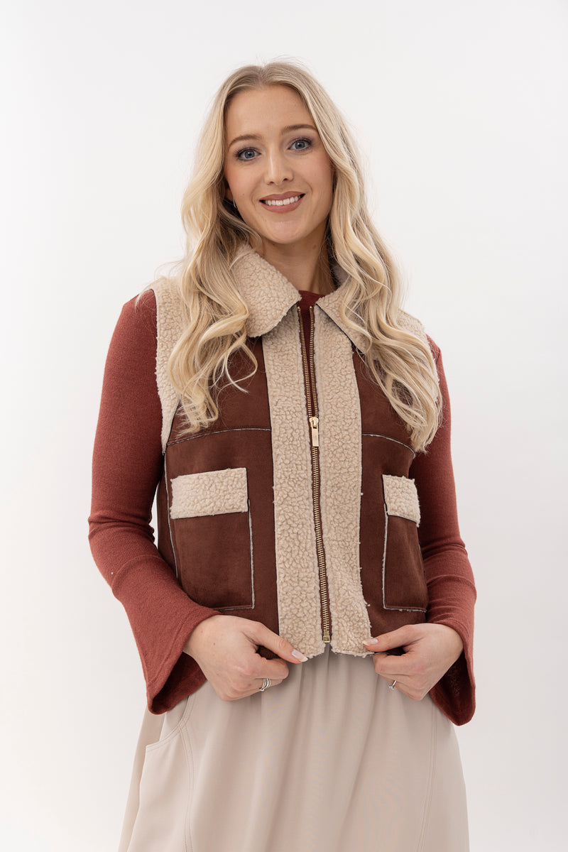 Tayla Vest
