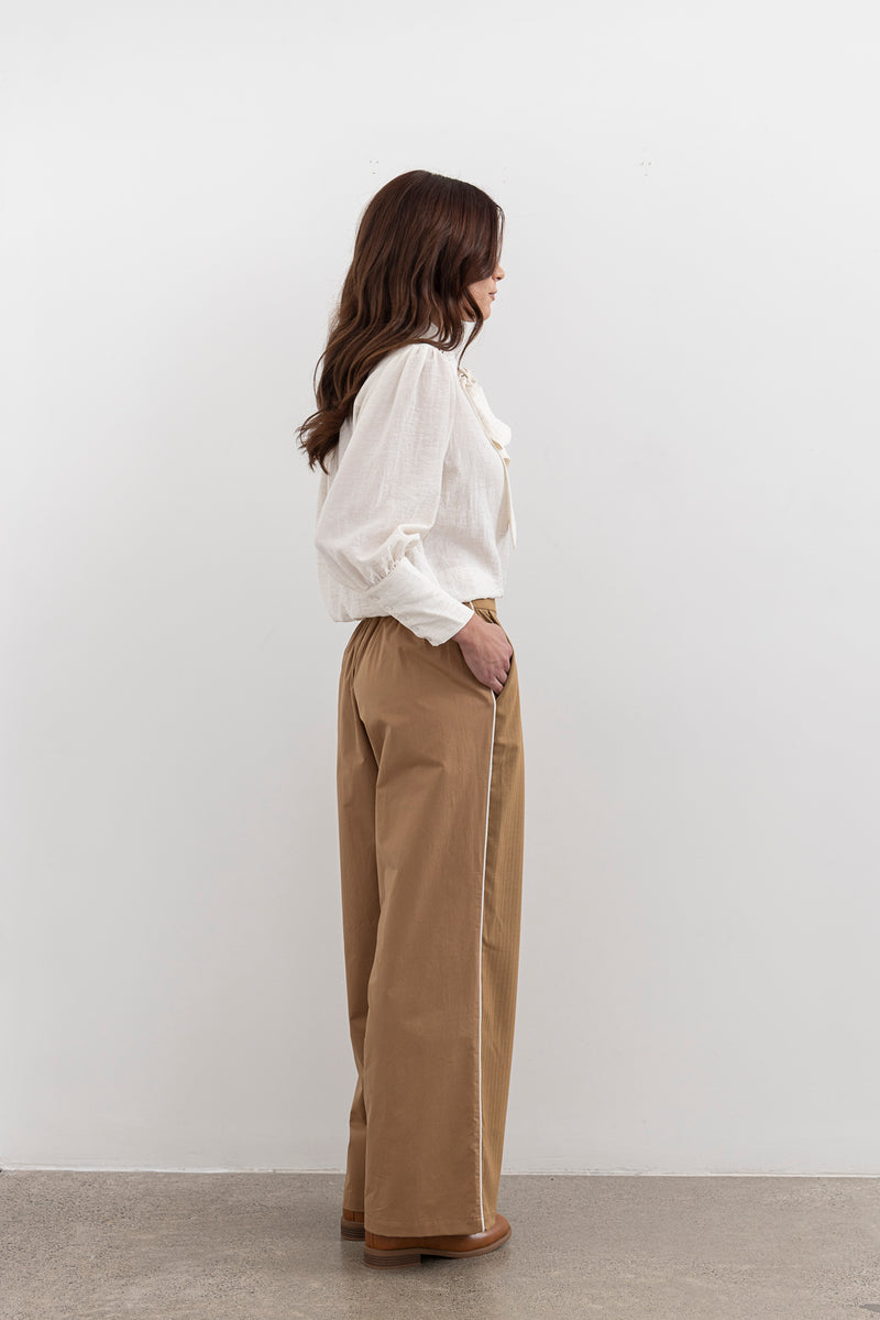 Moss  Ashley Pant