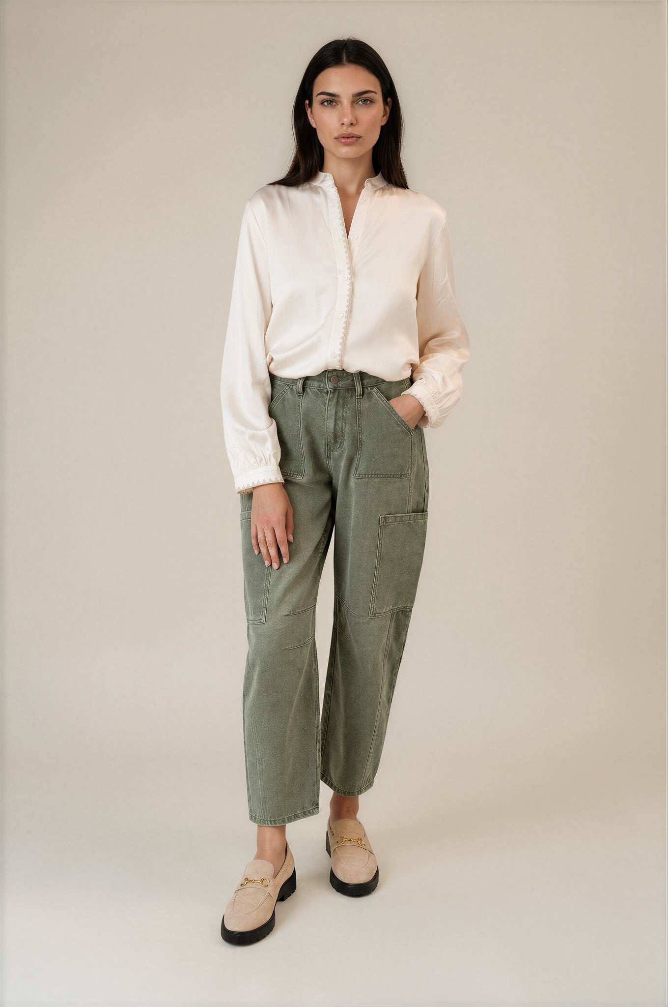 Bobbie Shirt Parchment