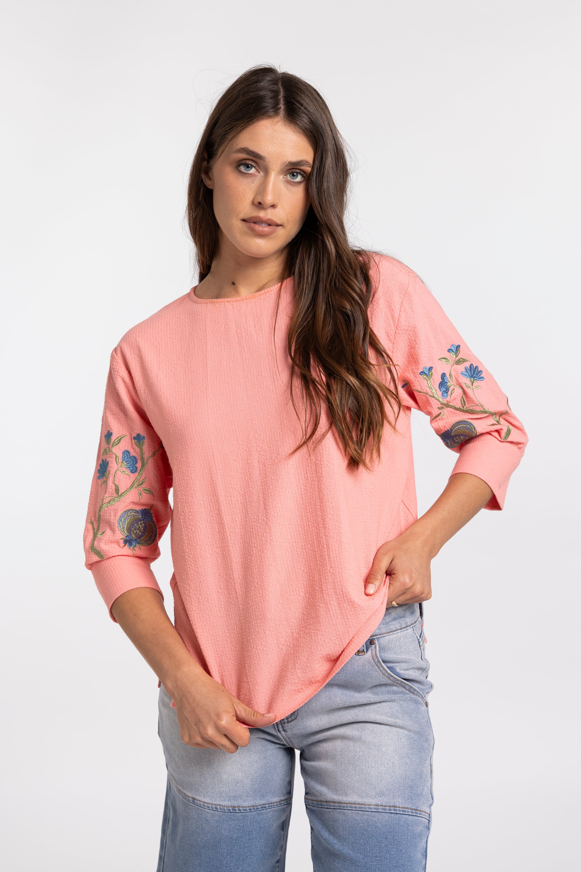 Finley Emboidered Top - pink