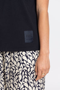 Ena Tee - navy