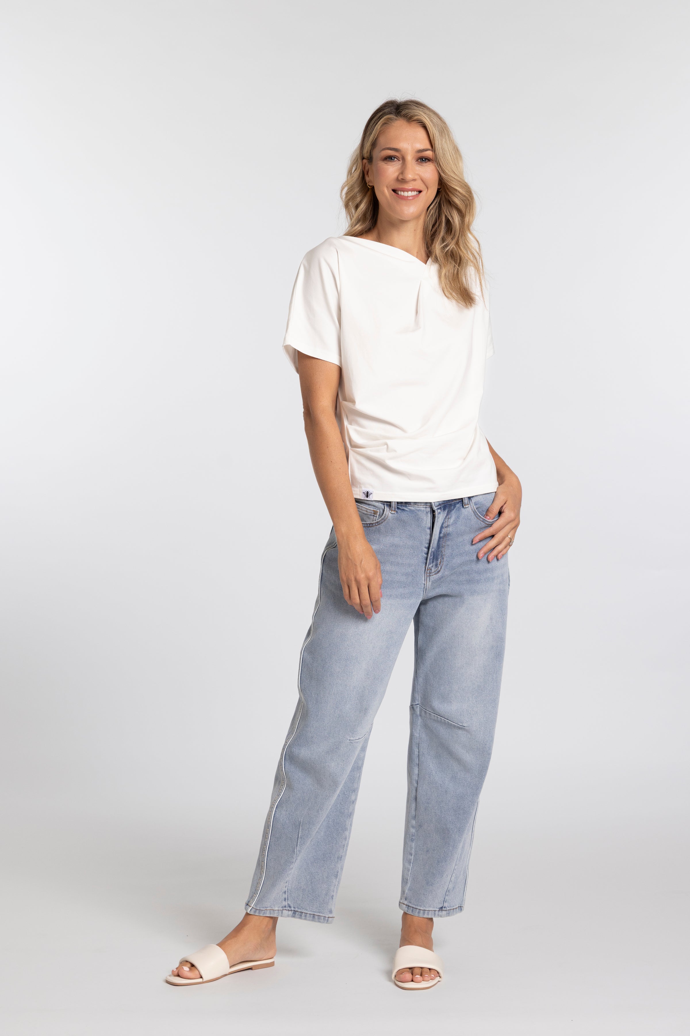 Mossy Rouched Tee - white